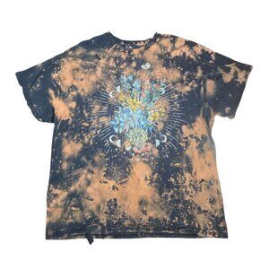 Desert Dreamer Celestial Distressed Casual Tshirt